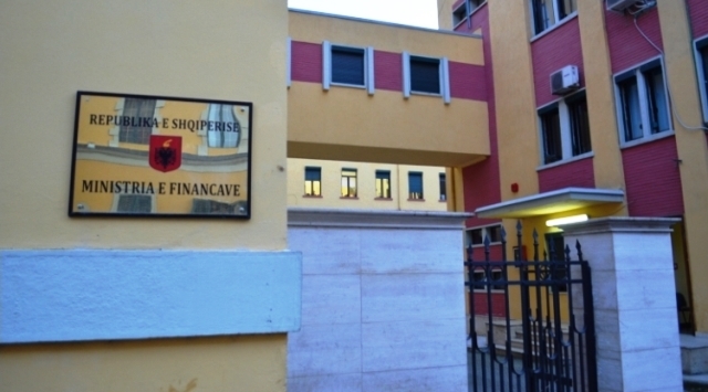 Ministria e Financave: Te ardhurat rriten ne 163.8 miliard leke ne 5 mujorin e ketij viti